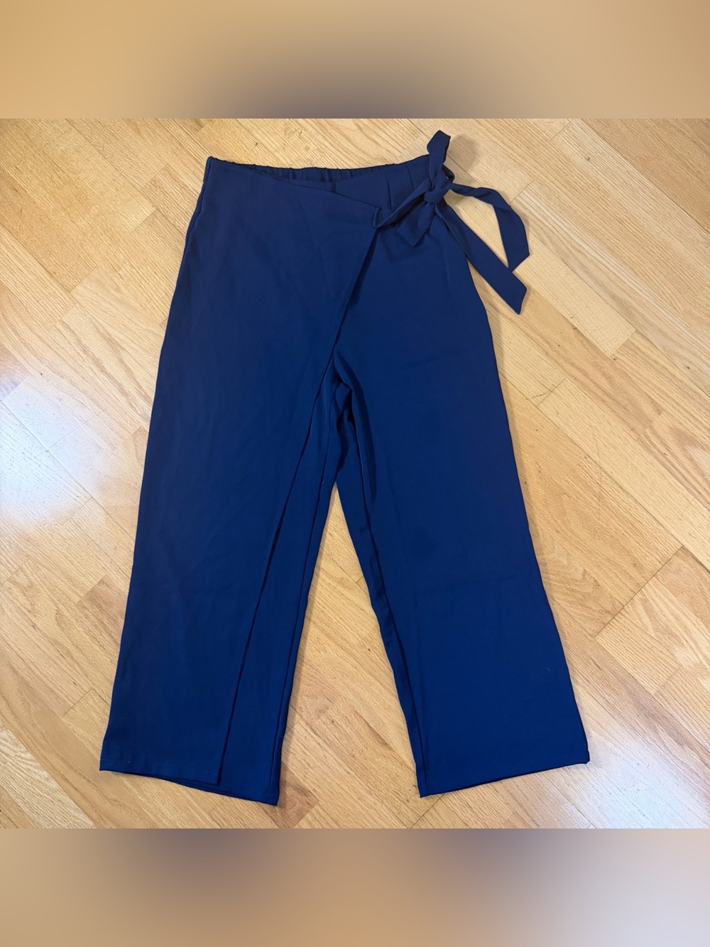Halara NWT Flex High Waisted Tie Side Wide Leg Work Pants Peacoat Petite M Clean